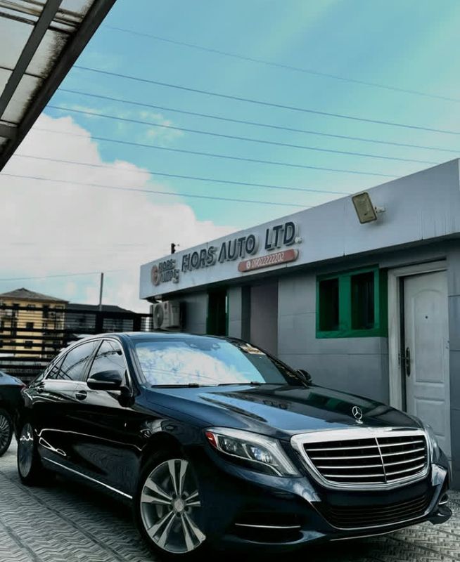 Main image of 2015 MERCEDES-BENZ S-Class